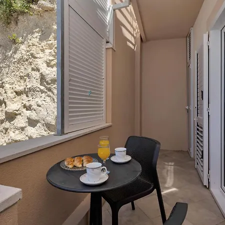 Matko's Oasis Brela
