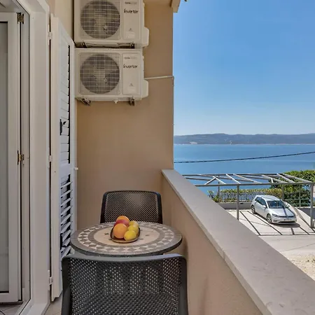 Διαμέρισμα Matko's Oasis Brela