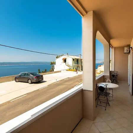 Matko's Oasis * Brela