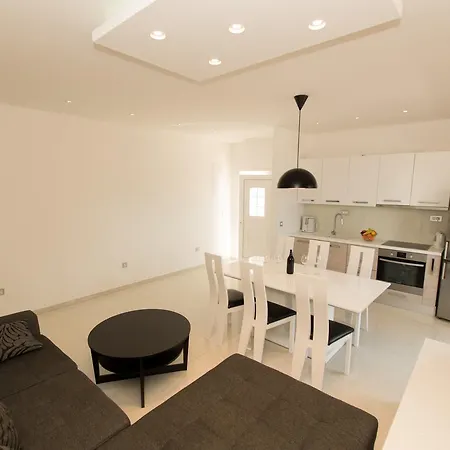 Matko's Oasis * Brela