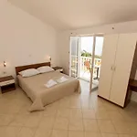 Matko's Oasis Апартаменты