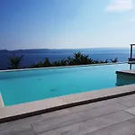 Апартаменты Matko's Oasis Брела