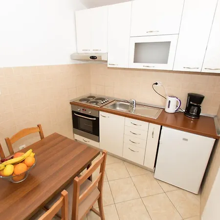 Matko's Oasis * Brela