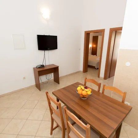 Matko's Oasis * Brela