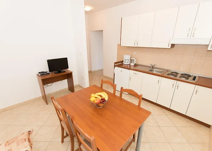 Matko's Oasis Appartement Brela
